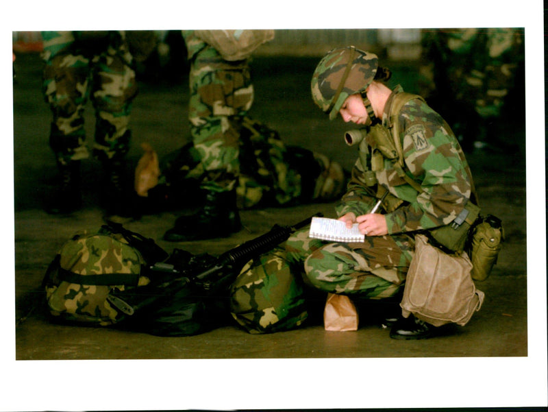 1994 KABEL BALLA AND OTHER MEMBERS THE JUDY MEEKS ENGLAND ASIA WRITER USA - Vintage Photograph