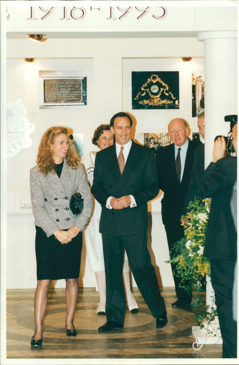 Paul Keating with his wife anita. - Vintage Photograph