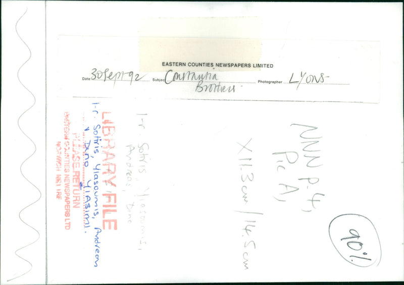 Yiasimi brotten musician. - Vintage Photograph