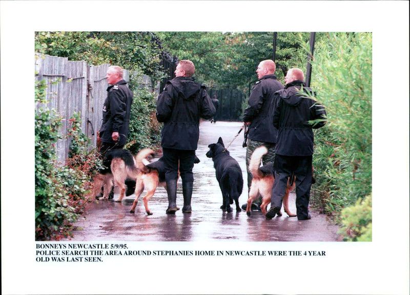 Stephanie gribben: police with dogs searching. - Vintage Photograph
