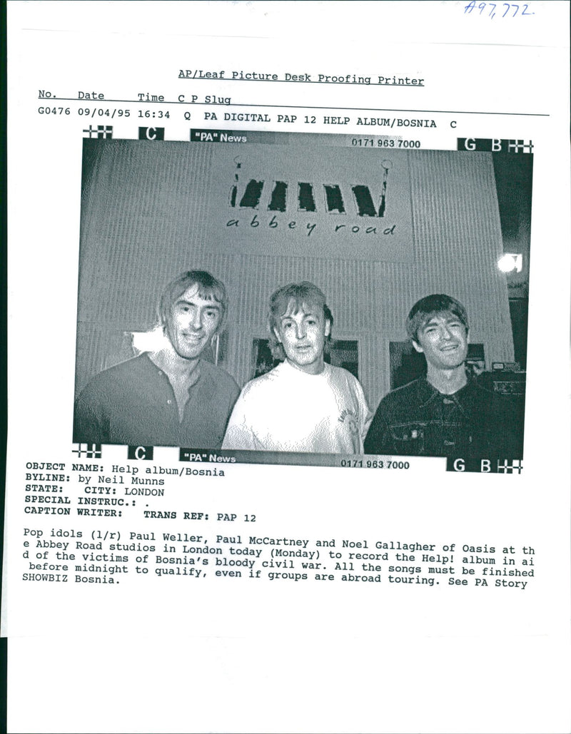 Noel Gallagher with Paul McCartney and Paul Weller, 1995, - Vintage Photograph