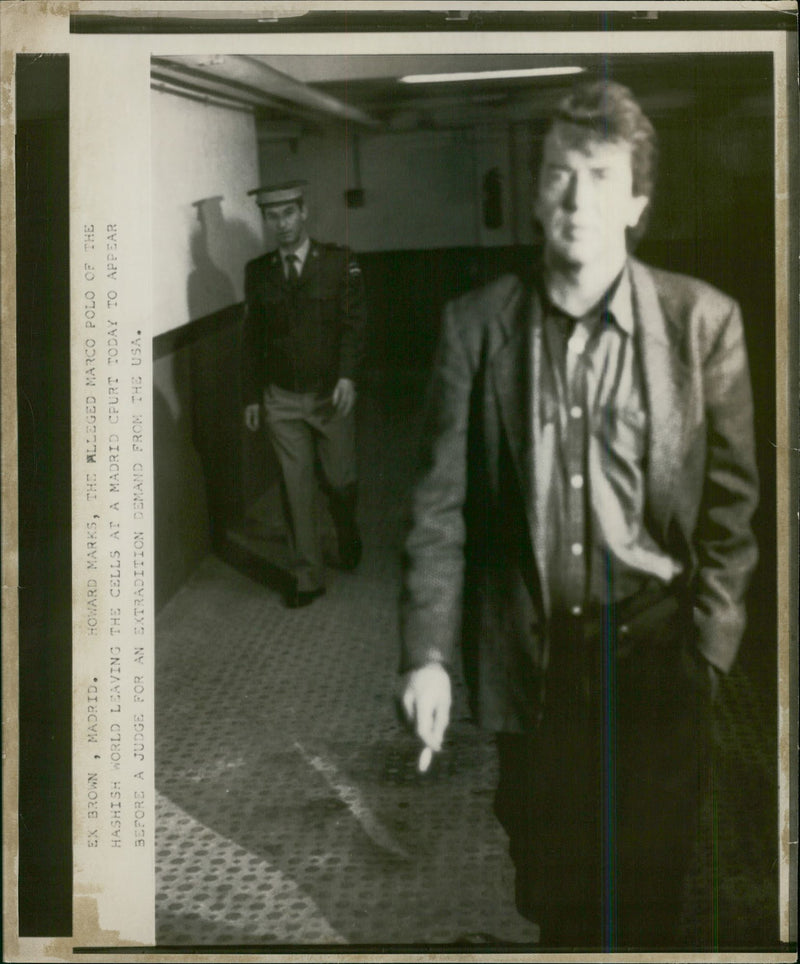 Inuengarny Cannabis Cases: - Vintage Photograph