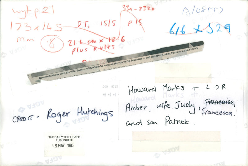 Inuengarny Cannabis Cases:Marks with his wife judy and children. - Vintage Photograph