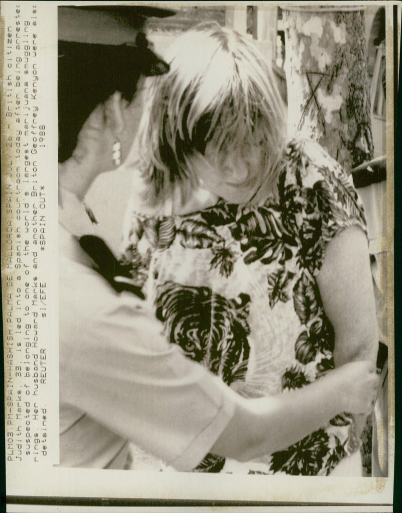 Inuengarny Cannabis Cases: - Vintage Photograph