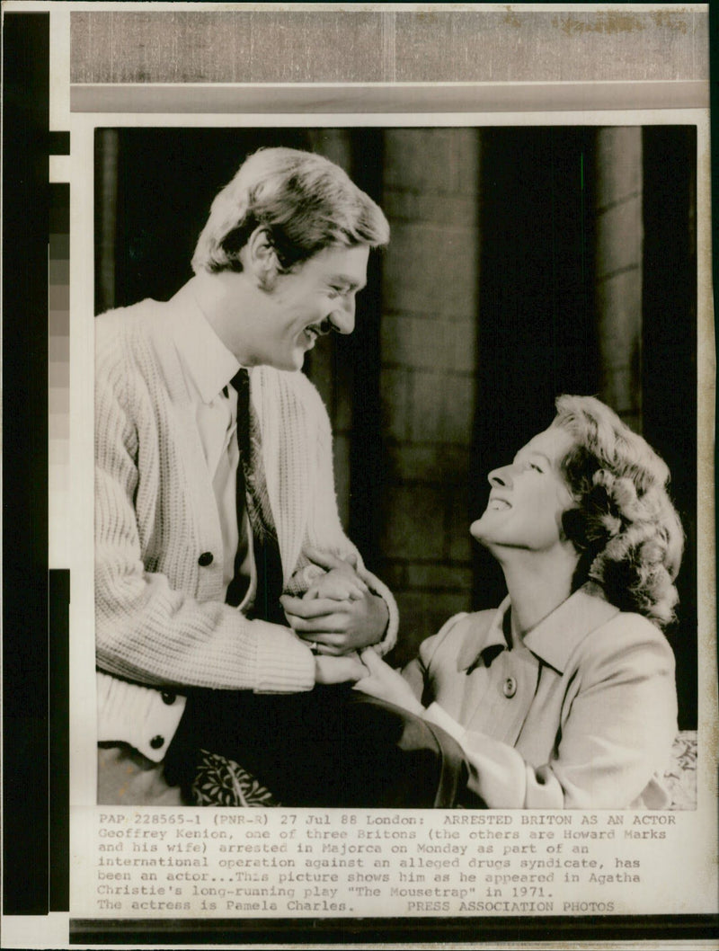 Inuengarny Cannabis Cases: - Vintage Photograph