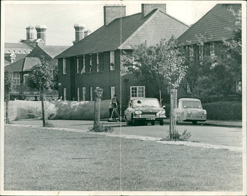 Shepherd's Bush murders: a police man lies. - Vintage Photograph