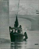 Shepherd's Bush murders: river police searching. - Vintage Photograph