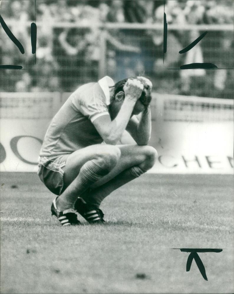 Football F.A Cup Finals 1987:Hutchison the spurs hero. - Vintage Photograph