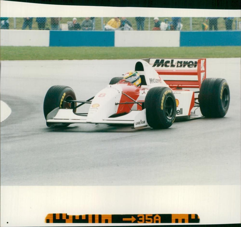 Ayrton Senna: - Vintage Photograph
