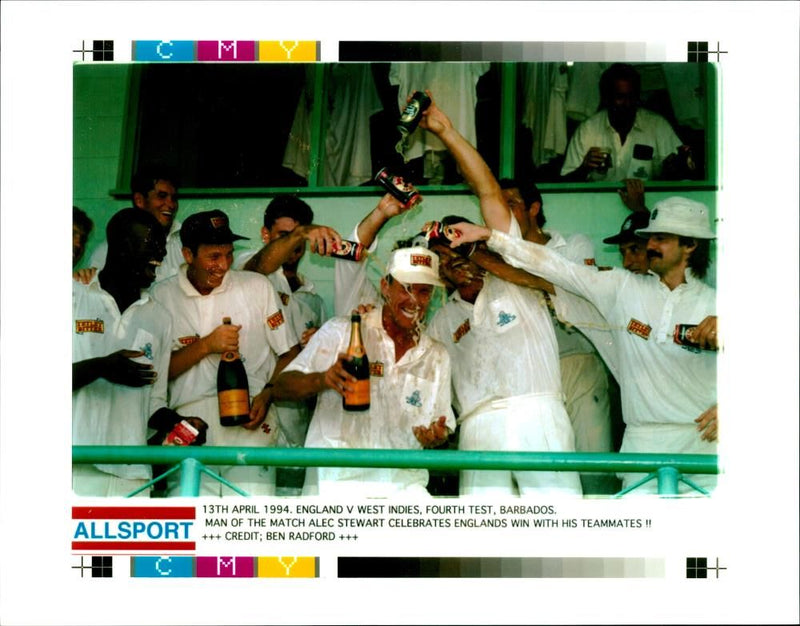 Cricket England:Alec stewart with his team. - Vintage Photograph