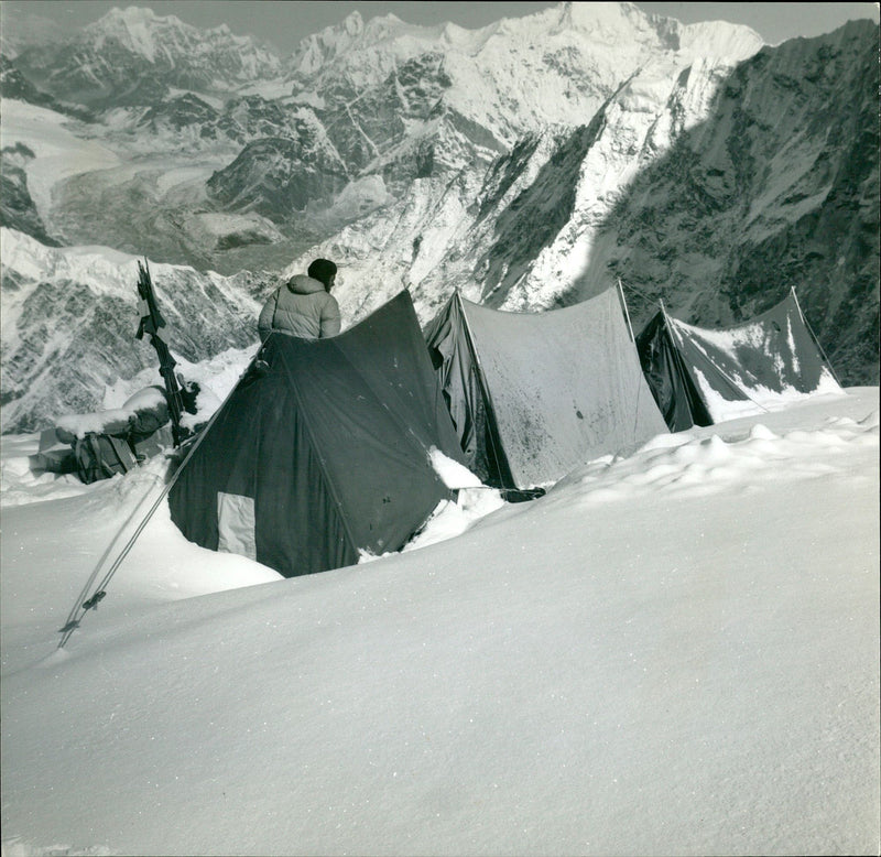 Nuptse Expedition. - Vintage Photograph