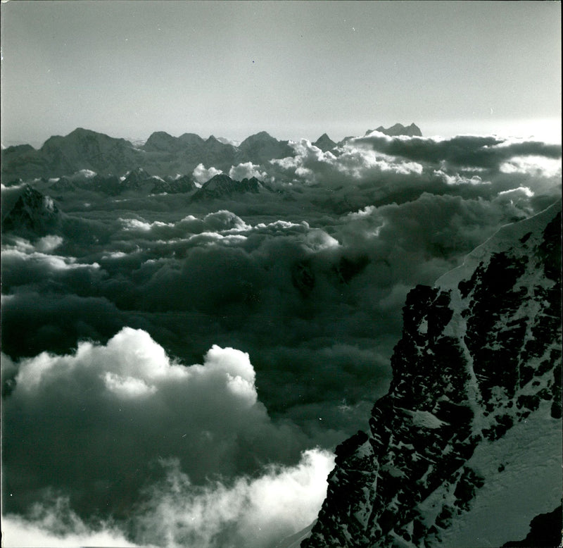 Nuptse Expedition. - Vintage Photograph