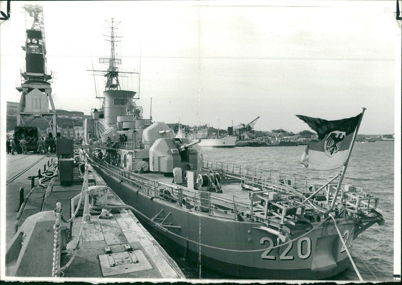 Ship: Köln - Vintage Photograph