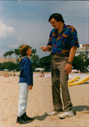 Richard Kiel with his son Bennett. - Vintage Photograph