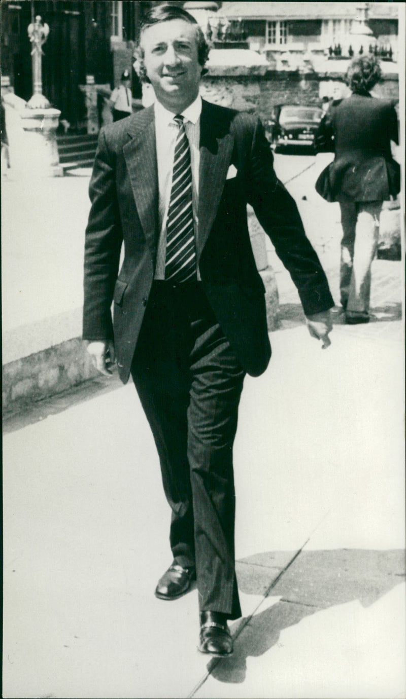 1975 DONALD NEILSON DENIED MURDERING YEAR OLD HEIRESS LESLEY WHITTL PRESS BLACK - Vintage Photograph