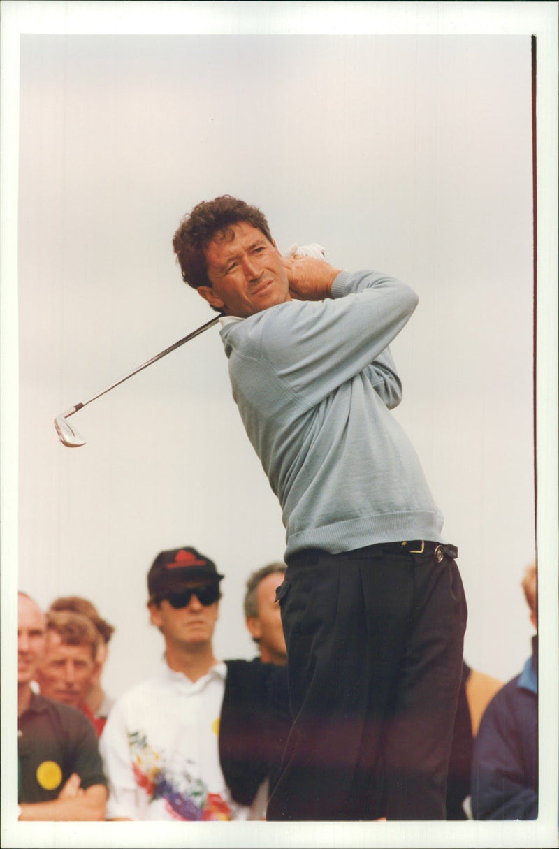 MANUEL PINERO SPAIN WANT LIVE SPAI RUSSELL CHEYNE - Vintage Photograph