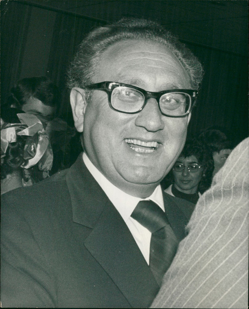 Henry Kissinger. - Vintage Photograph