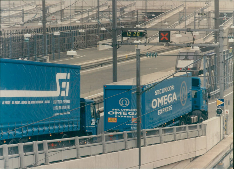 Securicor Omega Express and Scottish Express International. - Vintage Photograph