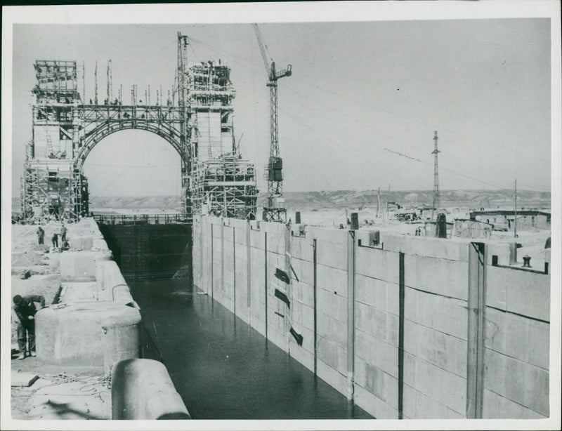 Russia: Volga-Don Canal - Vintage Photograph