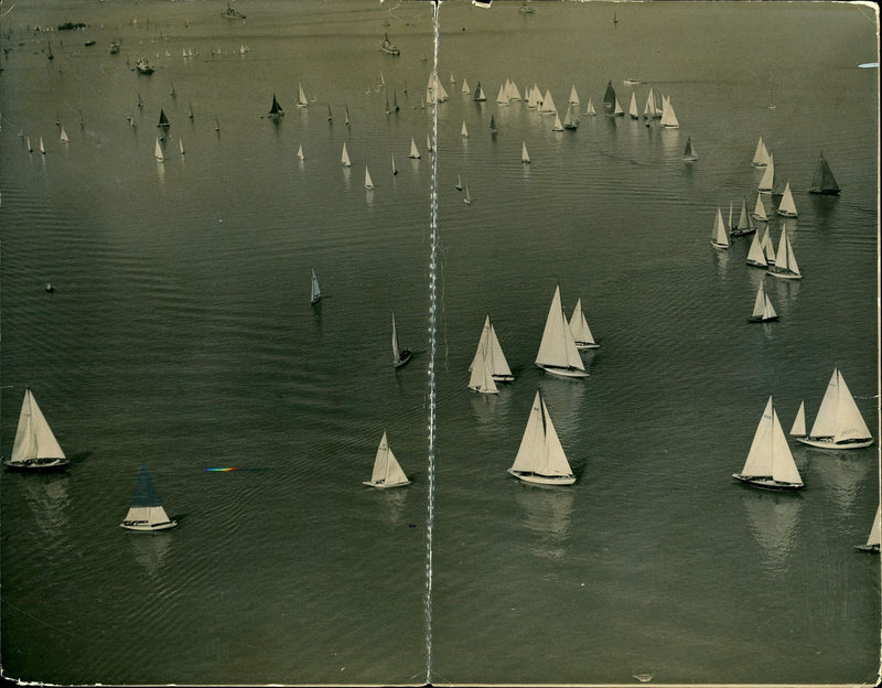 The Yachts assembling off Cowes. - Vintage Photograph