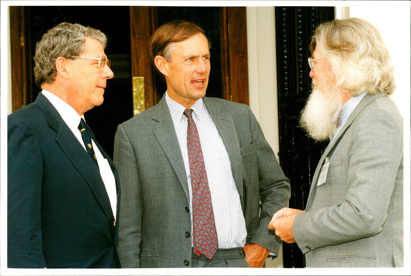 Lt. Gen. Sir. Michael Rose with Cedric Thornberry and Larry Hollingworth. - Vintage Photograph