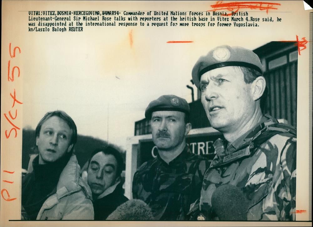 Lt. Gen. Sir. Michael Rose. - Vintage Photograph