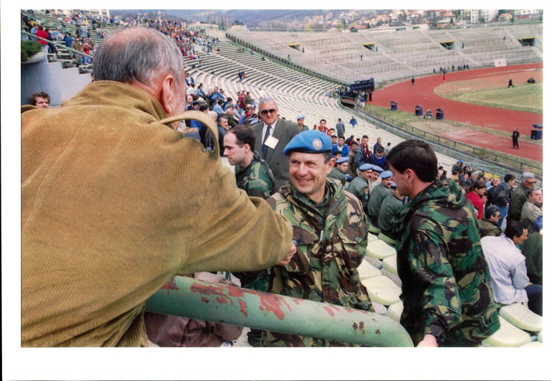 Lt. Gen. Sir. Michael Rose. - Vintage Photograph