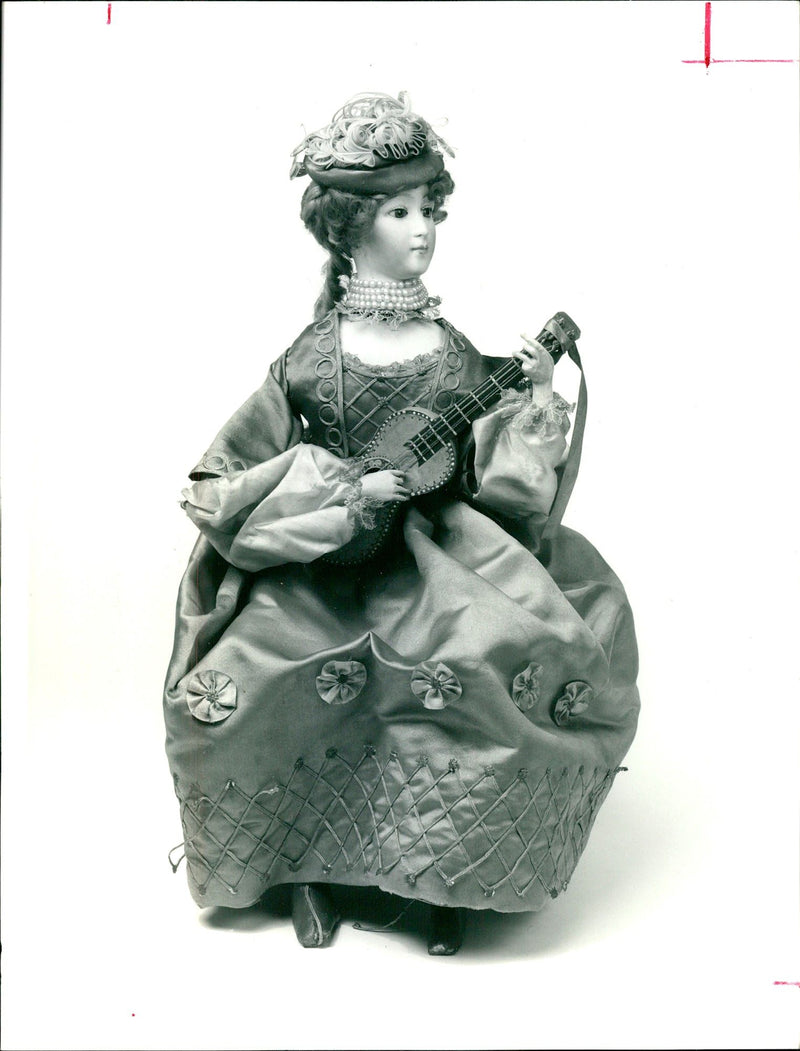 Gustav vichy musical automaton doll. - Vintage Photograph