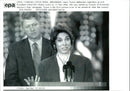 Laura Tyson wwith Clinton. - Vintage Photograph