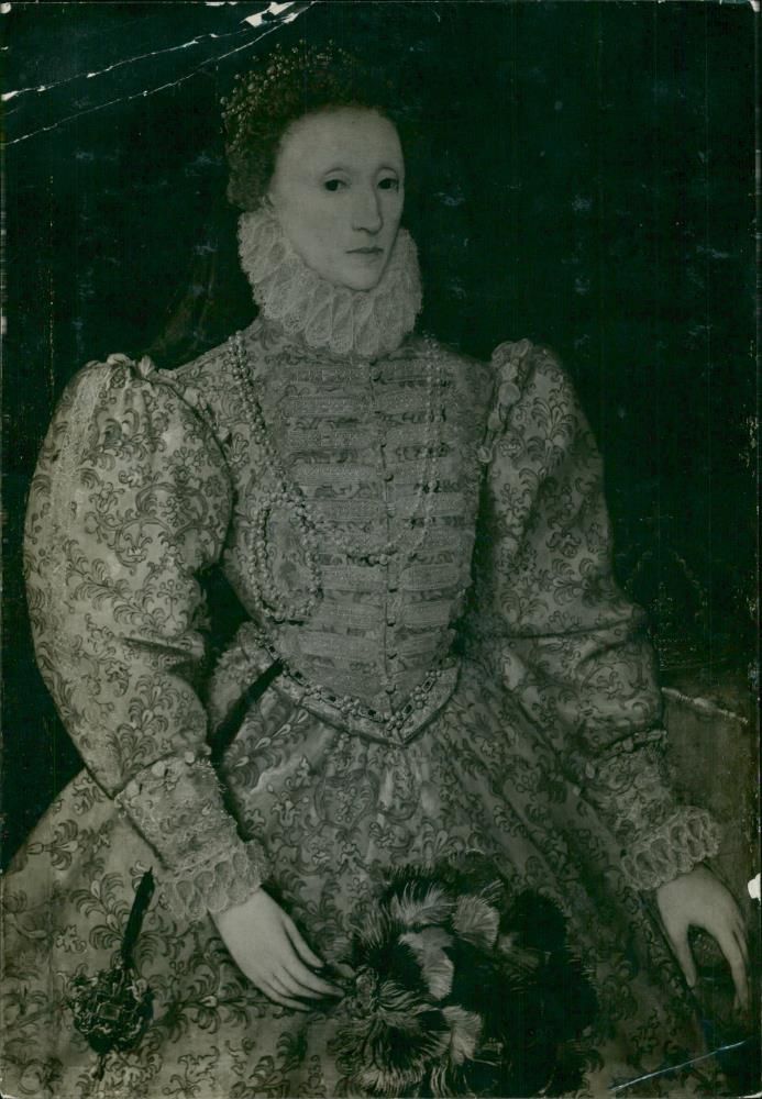 Elizabeth I of England. - Vintage Photograph