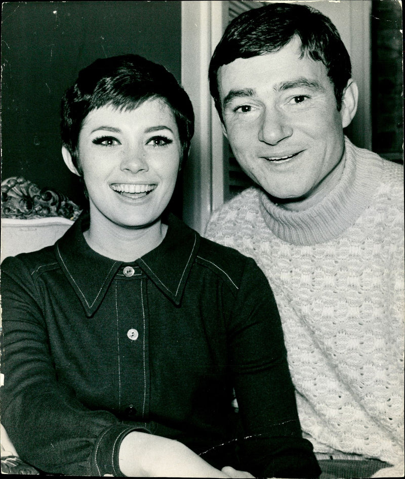 Vidal Sassoon with Beverly Adams. - Vintage Photograph