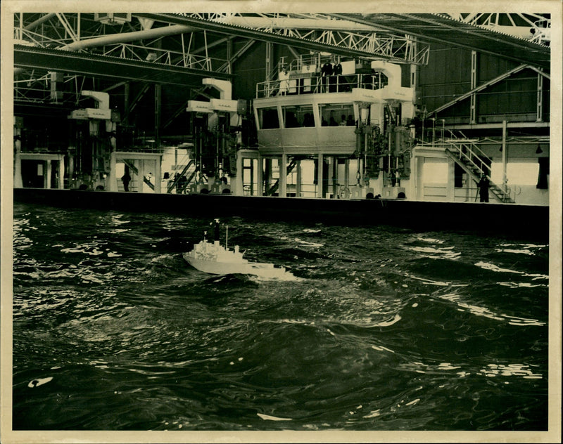 An Scale model of an open stern tank. - Vintage Photograph