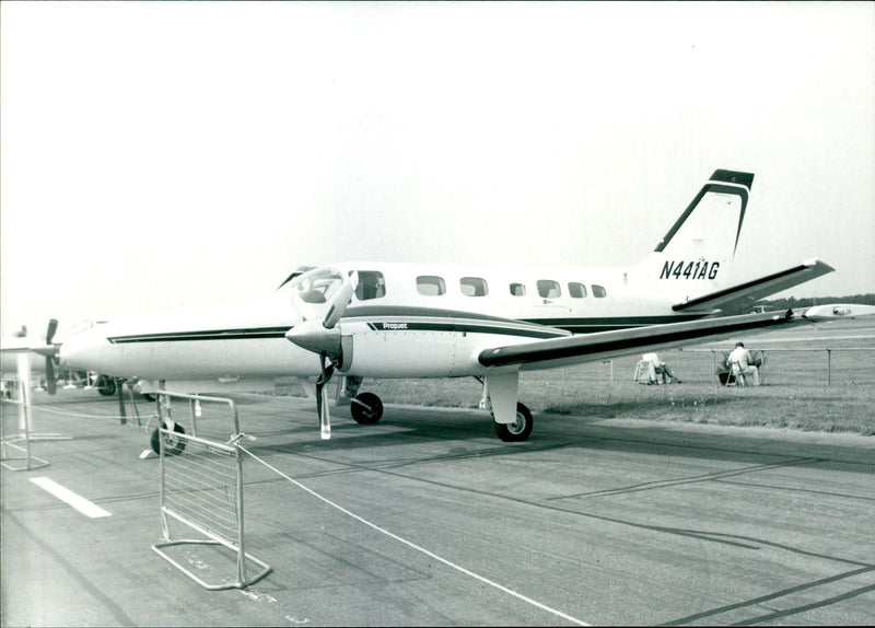 Conquest II Cessna , a five to eleven seater, pressurised Executive aircraft. - Vintage Photograph