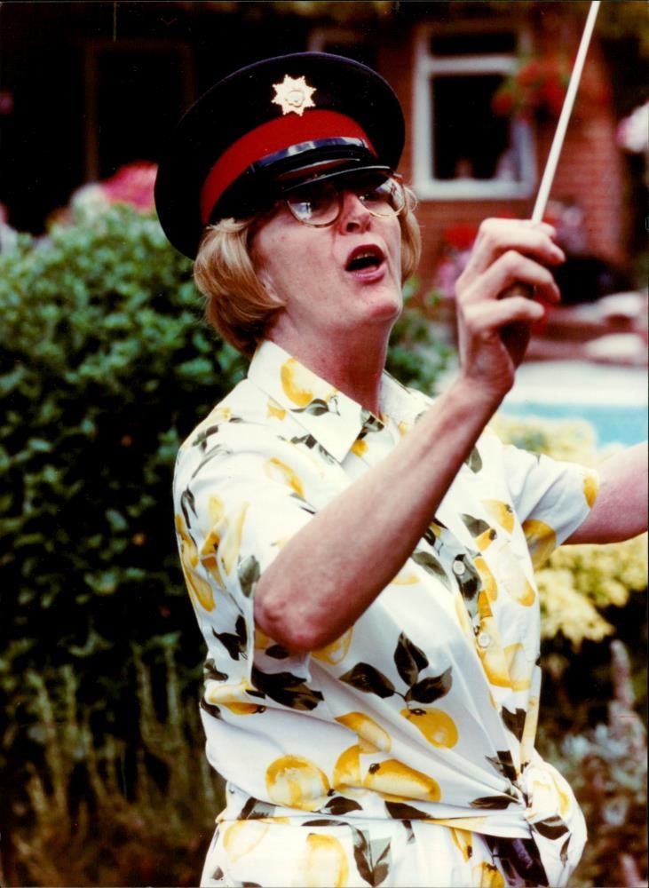 Lady Nuebert wife of Michael Neubert. - Vintage Photograph