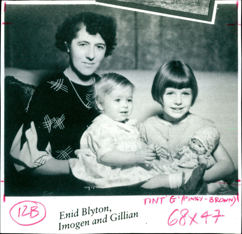 Enid Blyton, Gillian Baverstock and Imogen Mary Smallwood. - Vintage Photograph