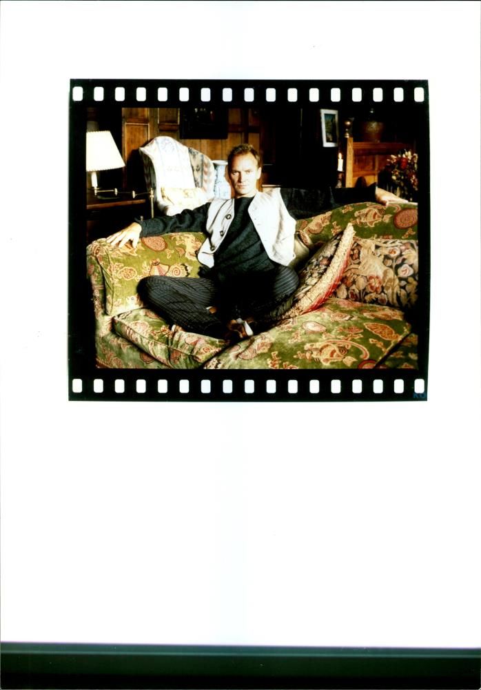 Gordon Summer. - Vintage Photograph