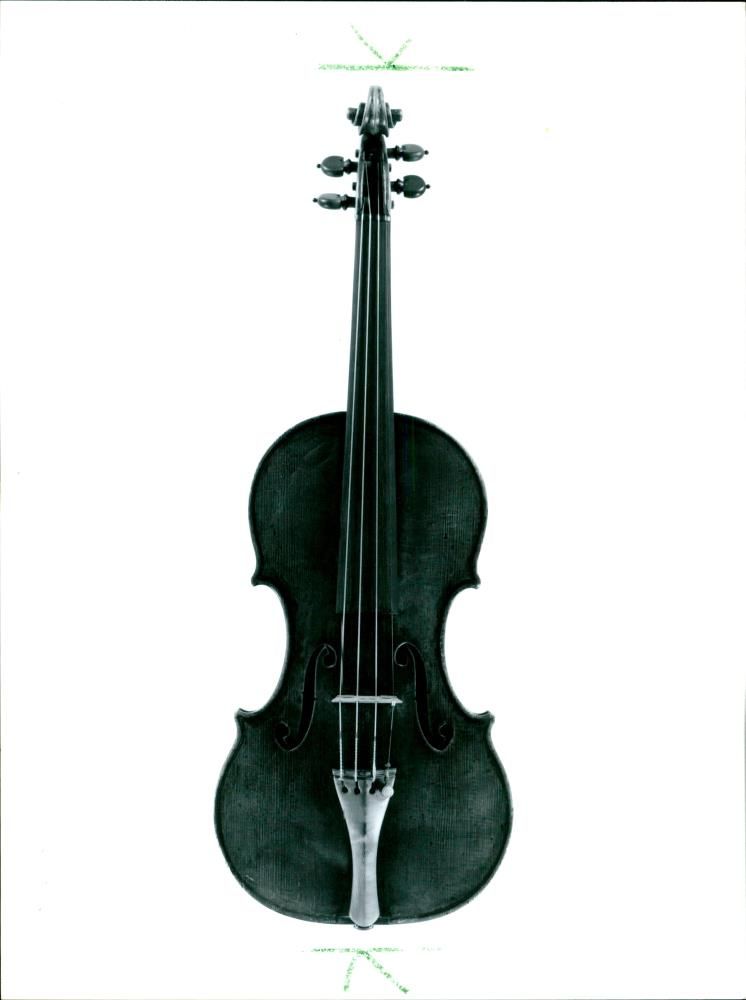 The Del Gesu Violin played by Henry Holst. - Vintage Photograph