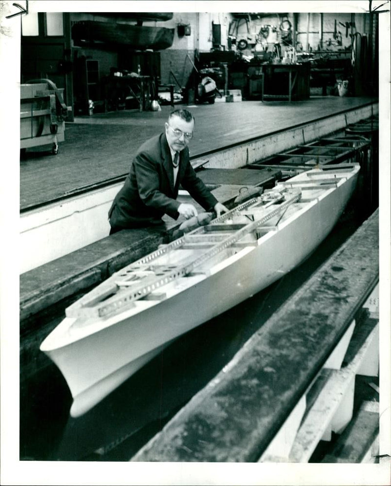 A tank technician at John Brown's Clydebank. - Vintage Photograph