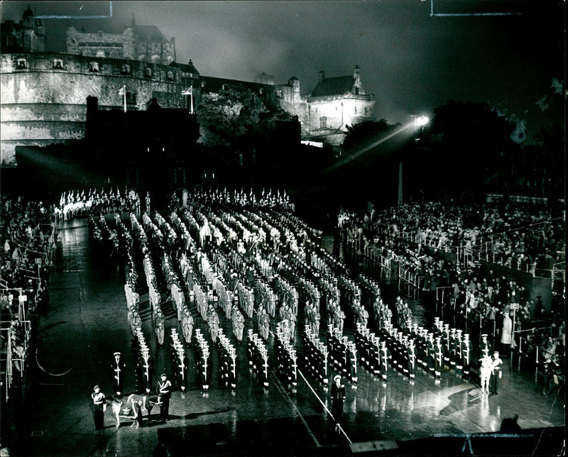 The final scene of the edinburgh military tattoo. - Vintage Photograph
