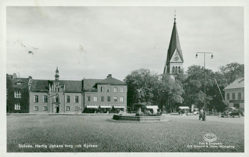 SkÃ¶vde, Duke John's Square and Church - postcard - Vintage Photograph