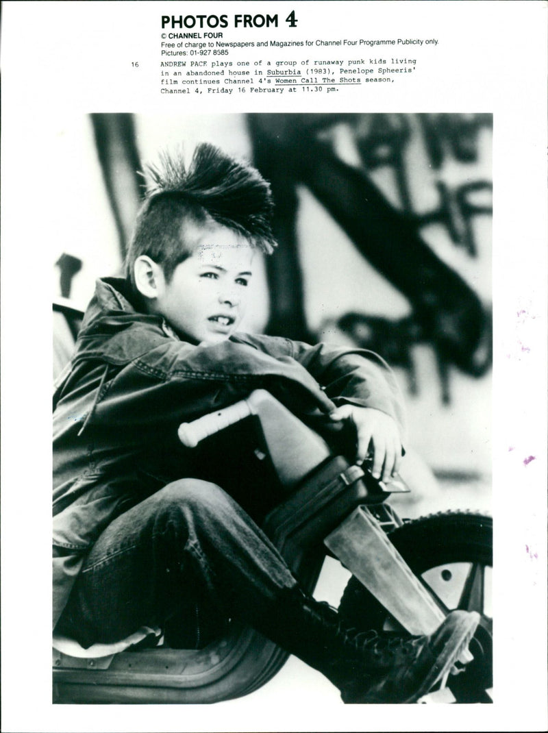 1990 WOMEN CALL THE SHOTS CONTINUES CHANNEL FRIDAY FEBRUARY PUBLISHED FILM - Vintage Photograph