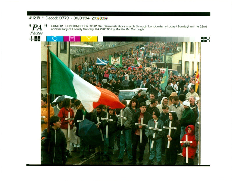 1994 LONDONDERRY TODAY SUNDAY THE ANNIVERSARY BLOODY MARITN IRELAND - Vintage Photograph