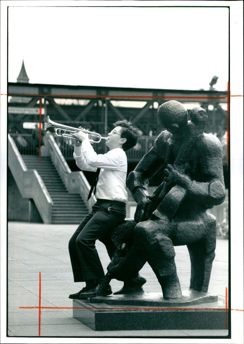 TWELVE YOUNG TRUMPETERS BILL SMITH BRIAN WEG BURTON JAMES MUSIC PRIZE - Vintage Photograph