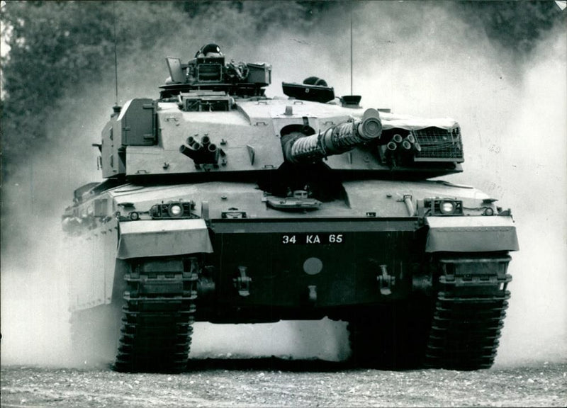 'Challenger 2', British main battle tank designed by Vickers - Vintage Photograph