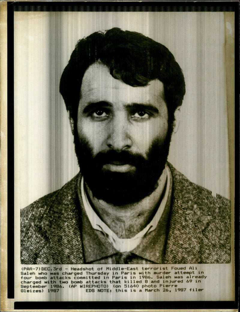 1987 FOUED ALI SALEH CHARGED WITH MURDER ATTEMPT FOUR BOMB ATTA PIERRE PARIS - Vintage Photograph