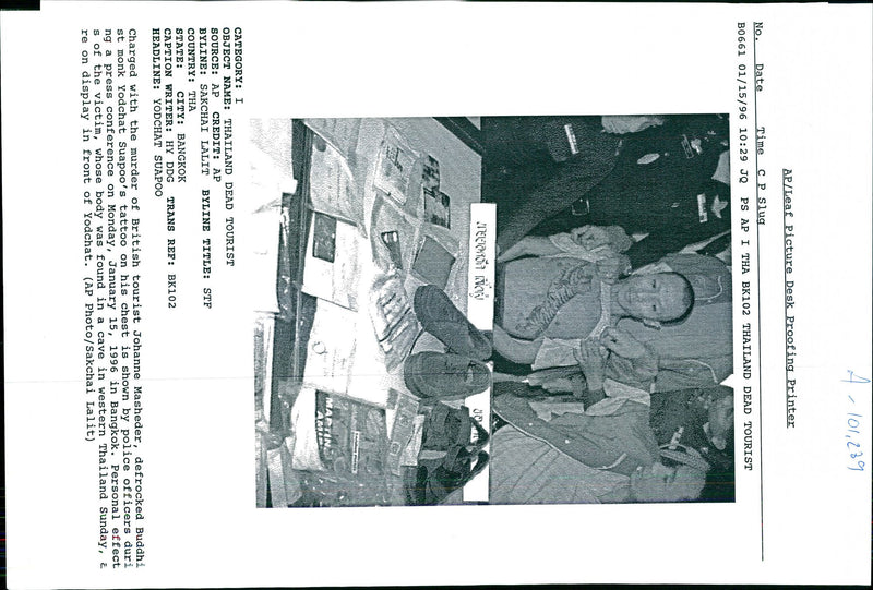 1996 YODCHAT SUAPOO CHARGED WITH THE MURDER BRITI POLICE WRITER TITLE PRESS - Vintage Photograph