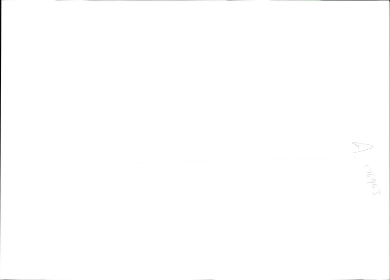 CHRISTINE CAMPBELL MURDERED PUT SUITCASE AND LEFT THE LOFT - Vintage Photograph