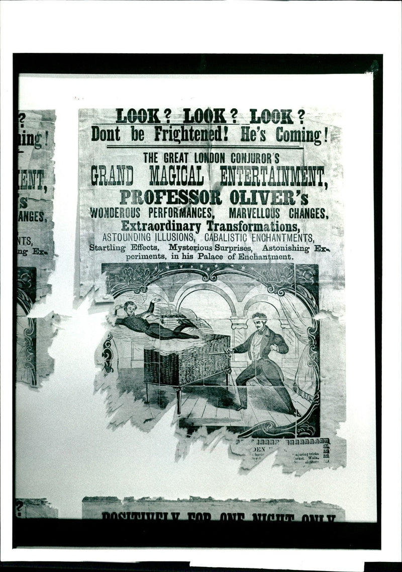 ROBINS PALACE GRAND JOHN MUSIC - Vintage Photograph