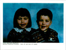 MURDERED SHEFFIELD CHILDREN NINA AND JACK SANDHUA CREDIT MUSCROFTS SHEFFIE - Vintage Photograph