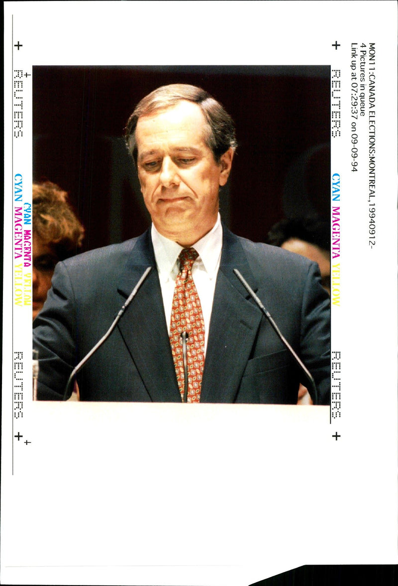 1994 PICTURES ROBERT GALBRAITH REUTER DANIEL JOHNSON WRITER LEADER COUNTRY - Vintage Photograph